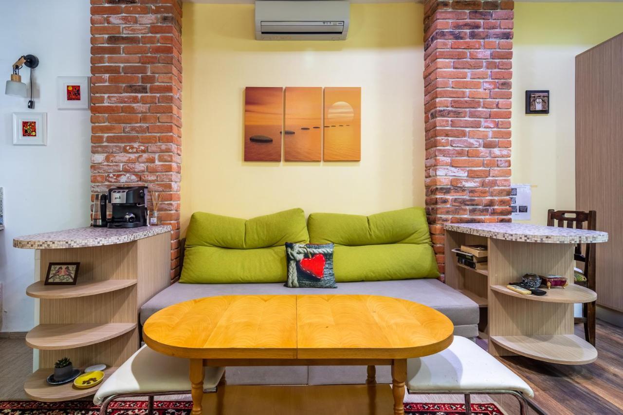 Barcelona Colorful Central Studio W Green Backyard Sófia Exterior foto